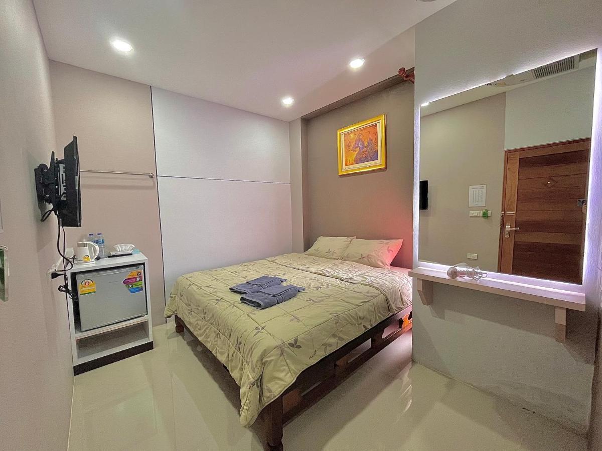 Variety Winner Hostel Hat Yai Exterior foto